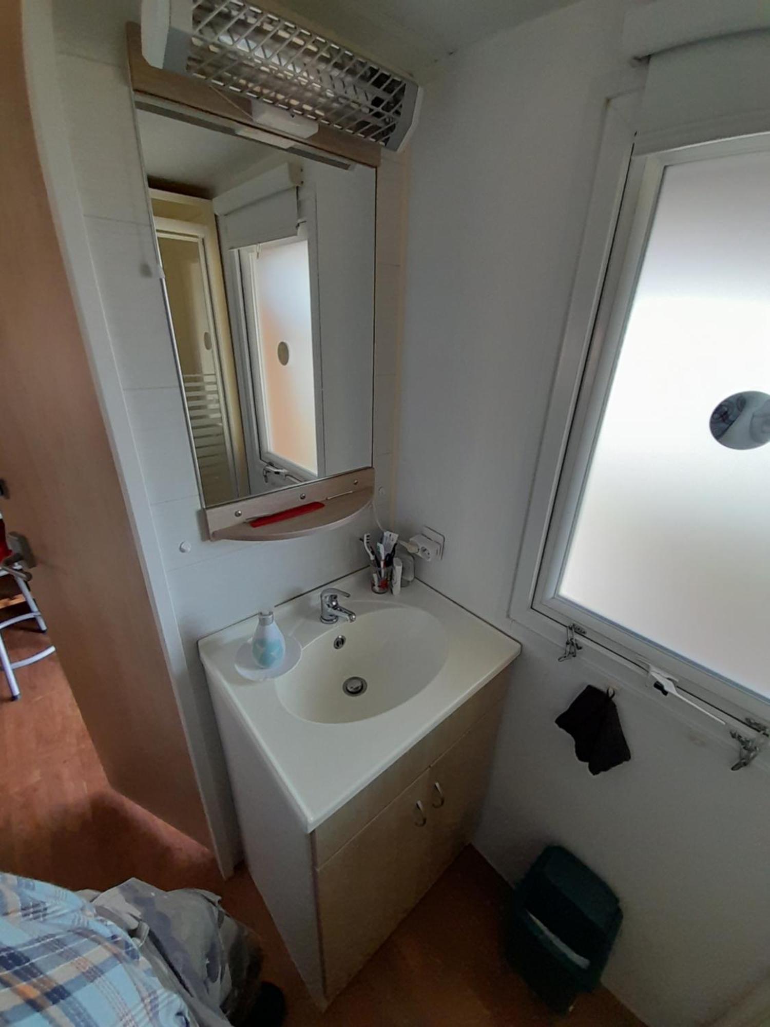 Location Type Gite, Chambre D'Hote, Meuble De Tourisme Dans Joli Petit Chalet Typique Et Ou Jolie Roulotte Type Boheme Waldighoffen Exterior photo
